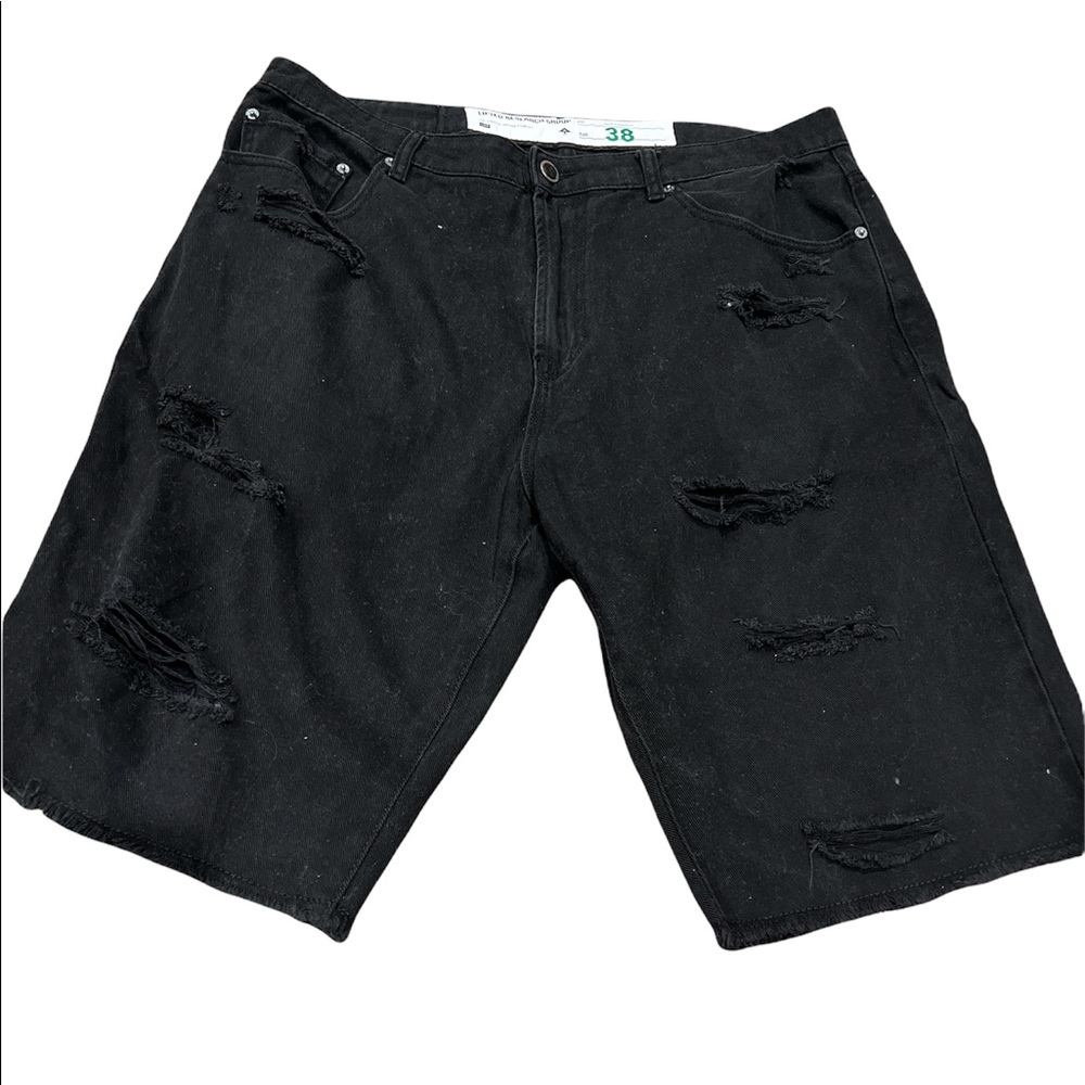 LRG‎ DISTRESSED SHORTS